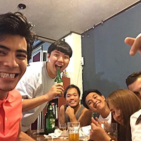 Backpackers' House Hotel Busan Bagian luar foto