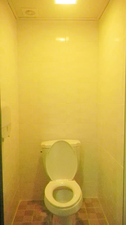 Backpackers' House Hotel Busan Bagian luar foto