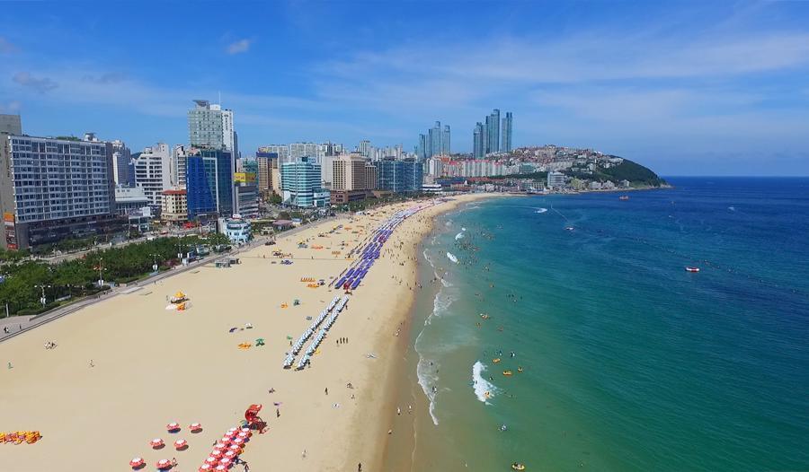 Backpackers' House Hotel Busan Bagian luar foto